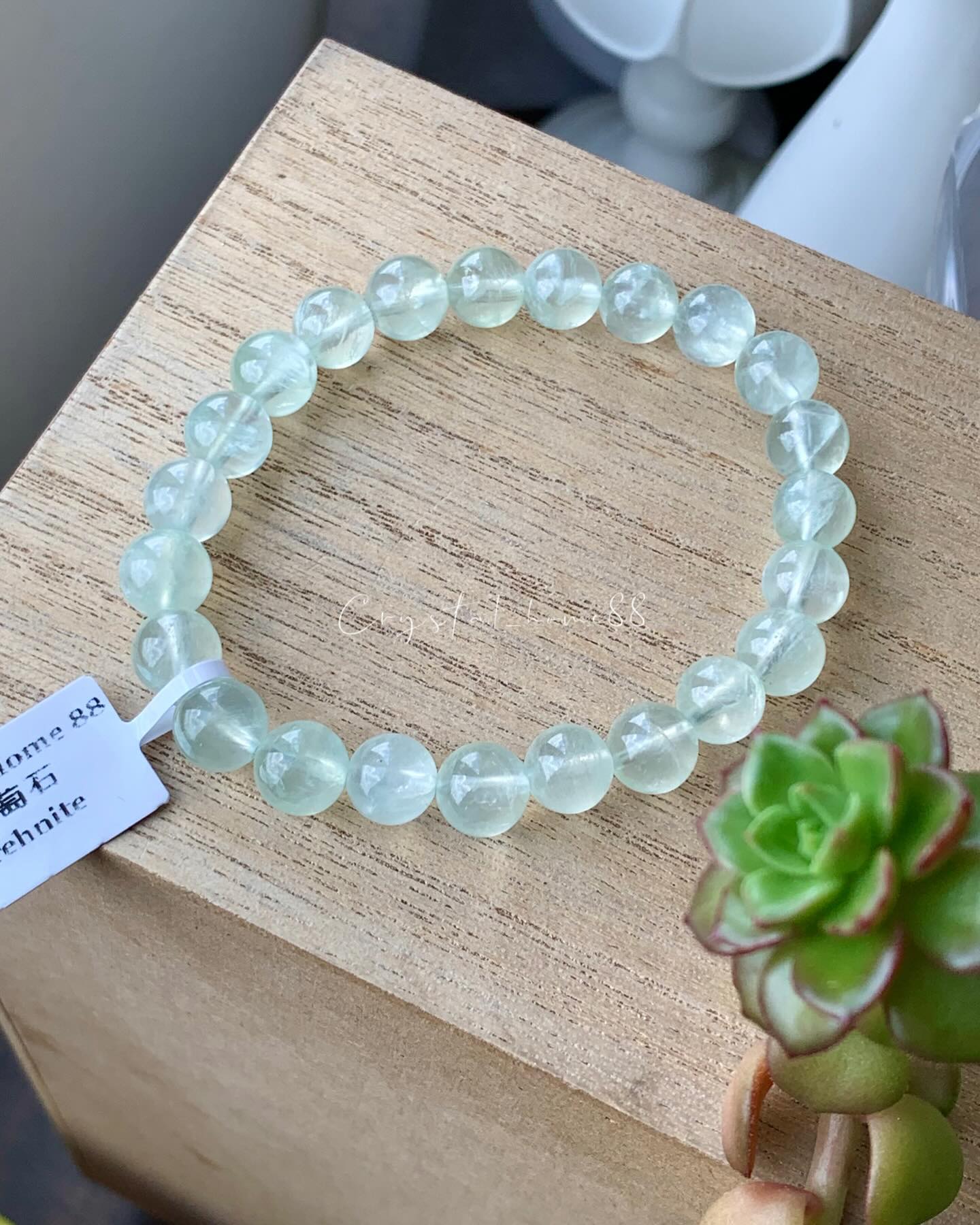 透体葡萄石 Prehnite（P42）