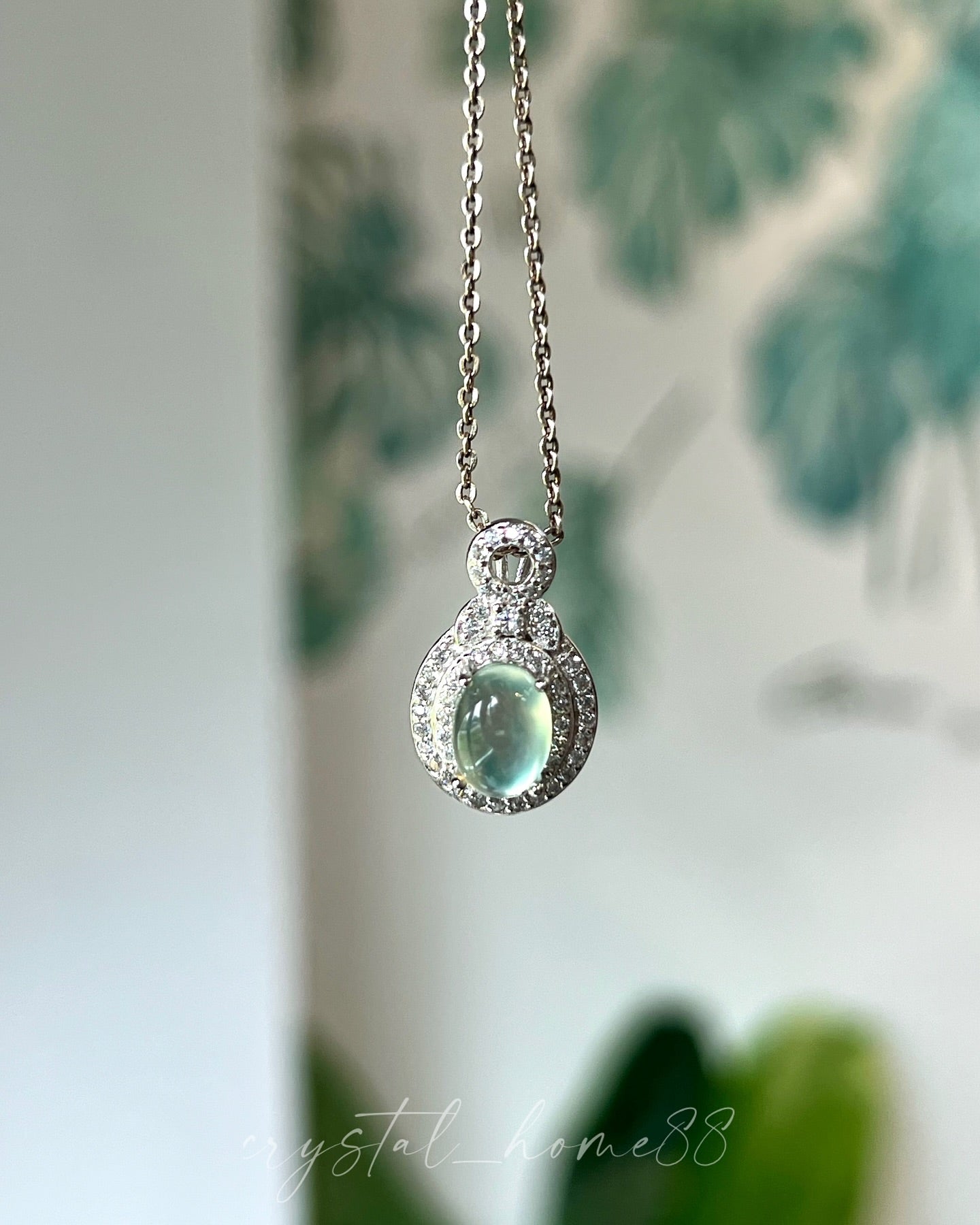 高品质 · 葡萄石吊坠 Prehnite（P59）